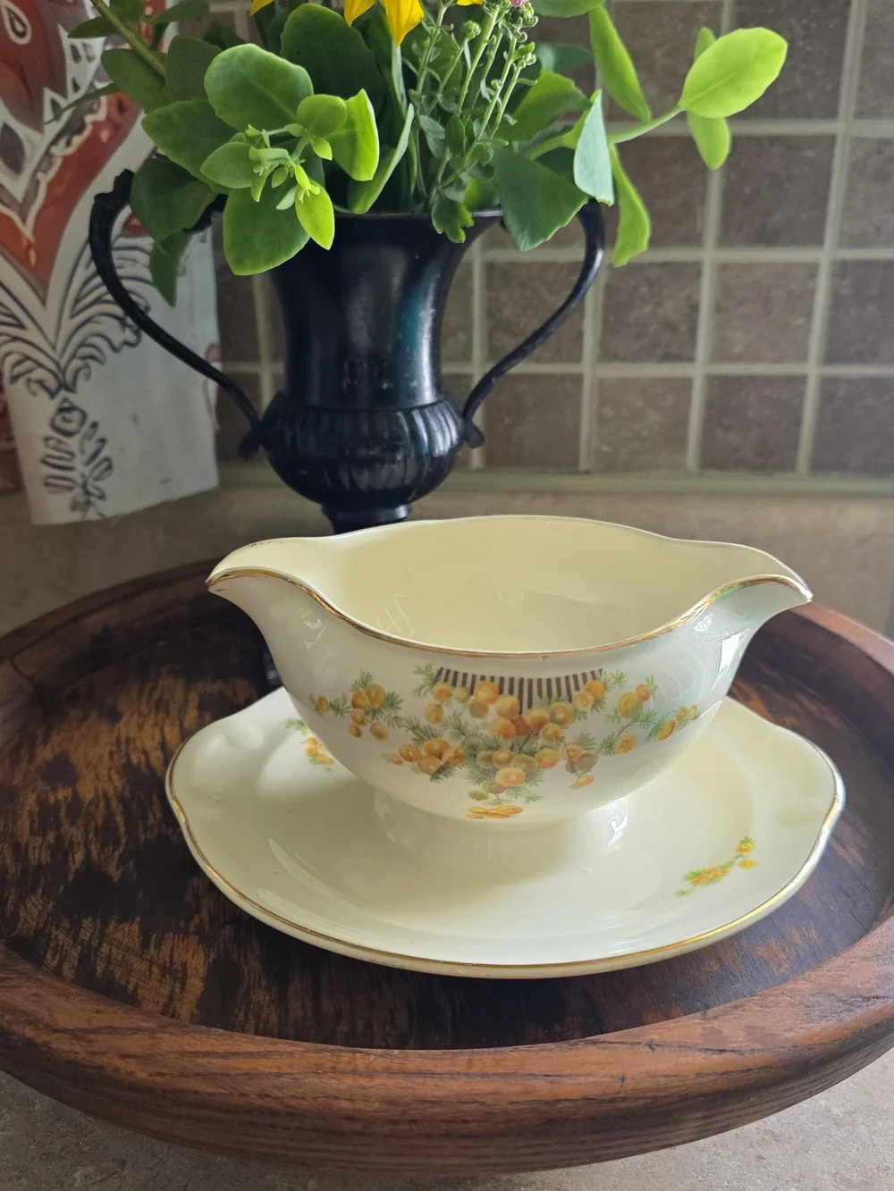 Vintage Talyor Smith Taylor Gravy Bowl With Attached Saucer
